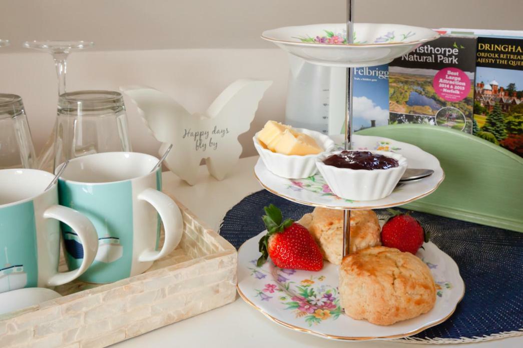 The Lofts At Mill House Farm Bed & Breakfast Docking Екстериор снимка